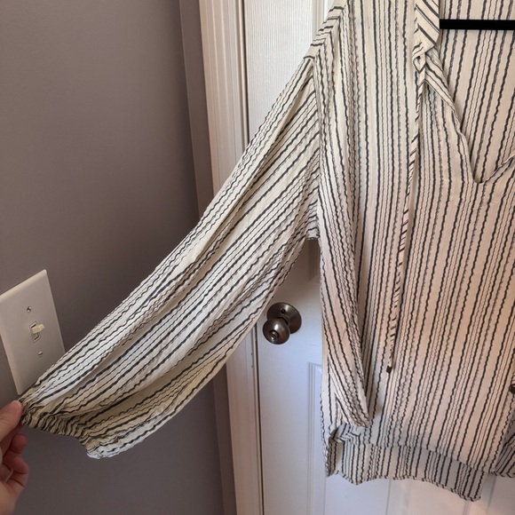 Free People Gray & White Rhythm Of The Night Striped Tunic - Picture 6 of 12